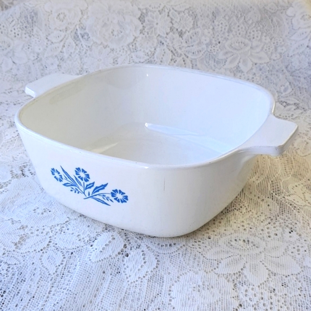 Vtg Corning Ware Blue Cornflower 1.5 QT P-1 1/2-B Casserole Baking Dish no lid